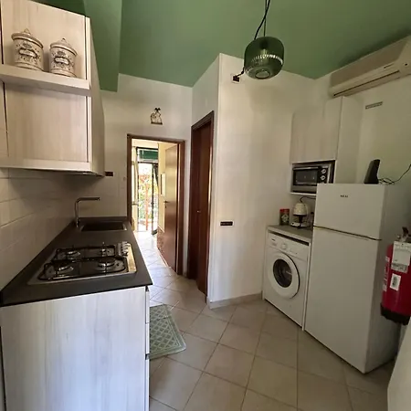 Dom wakacyjny Casa Irene *